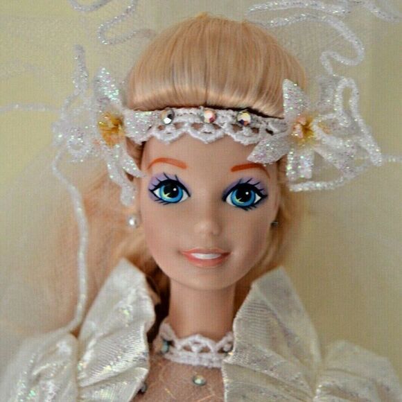 🆕NWT 1994 PORCELAIN STAR LILY BRIDE BARBIE - Picture 1 of 6